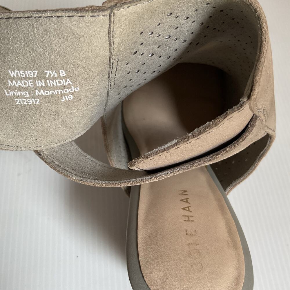 Cole Haan Gray Perforated Peep Toe Booties Heels Women 7.5B Cutout - Picture 8 of 11